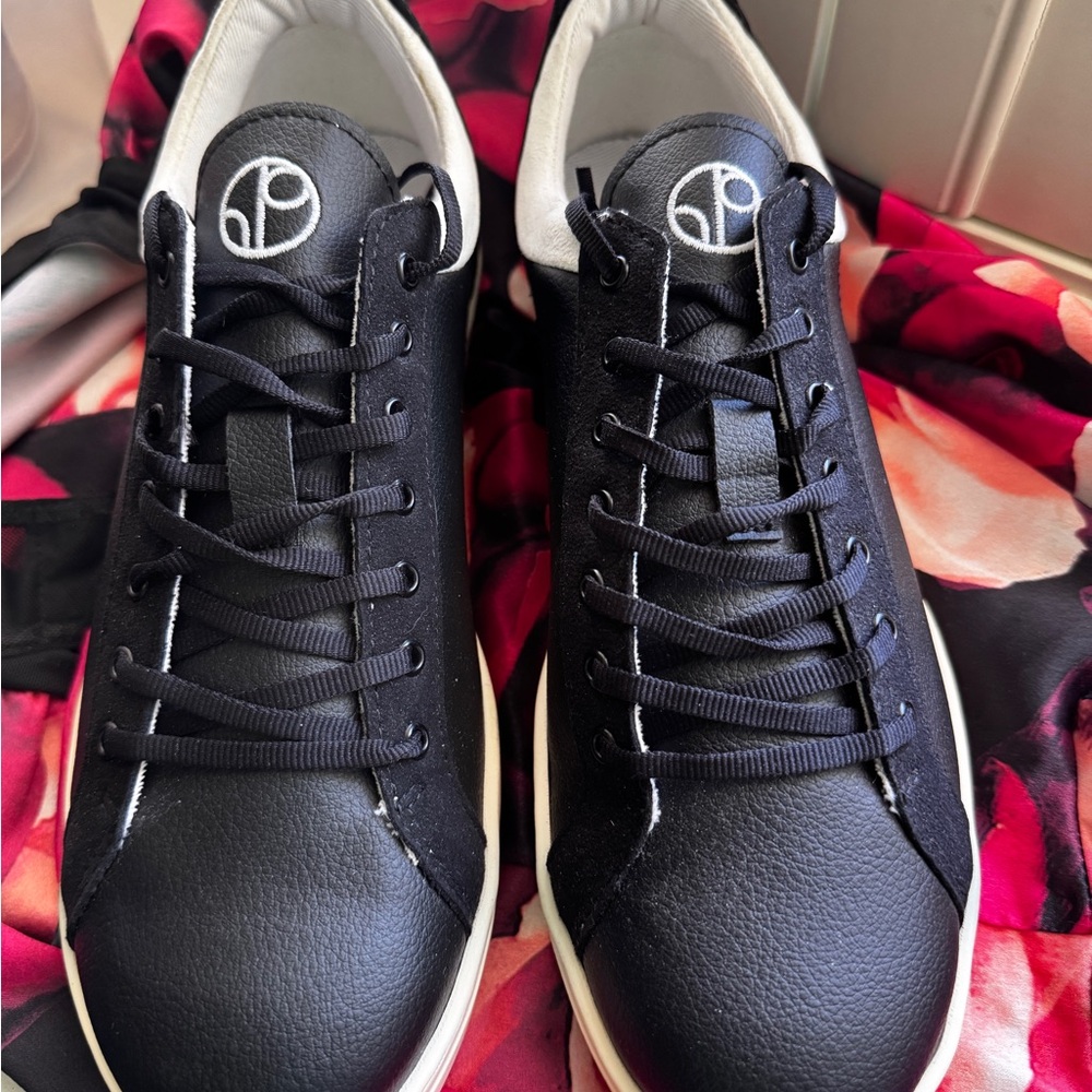 1People BorAs Classic Sneakers Oyster- Black Leather SIZE 39 (8) Womens NEW - Picture 9 of 15